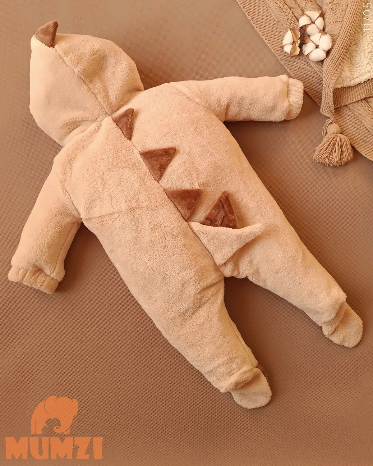 نمای پشت از مدل دایناسوری رنگ کرم قهوه ایی